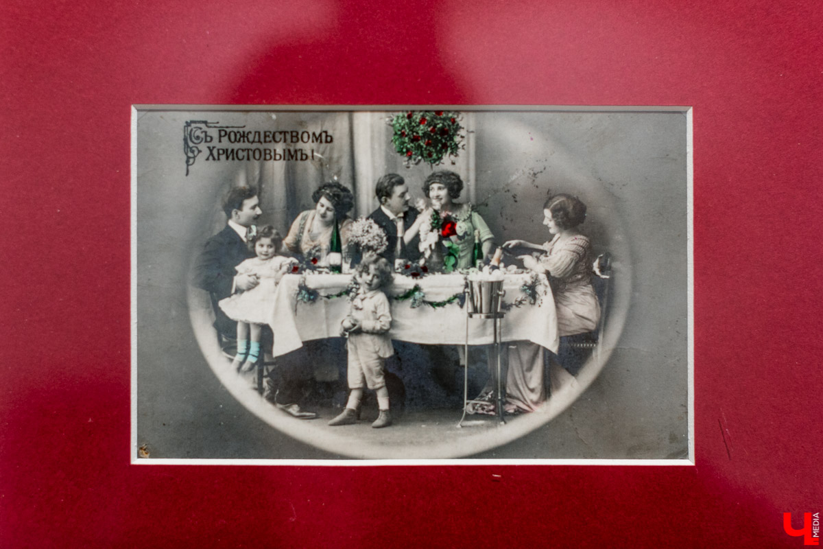 Как праздновали Рождество до революции? История ёлочных игрушек и открыток