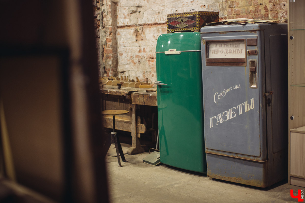 Мы знаем, куда обязательно стоит сходить любителям секонд-хендов, истории и эстетики прошлых лет. Ретро-склад никого не оставит равнодушным, и у нас на это пять причин