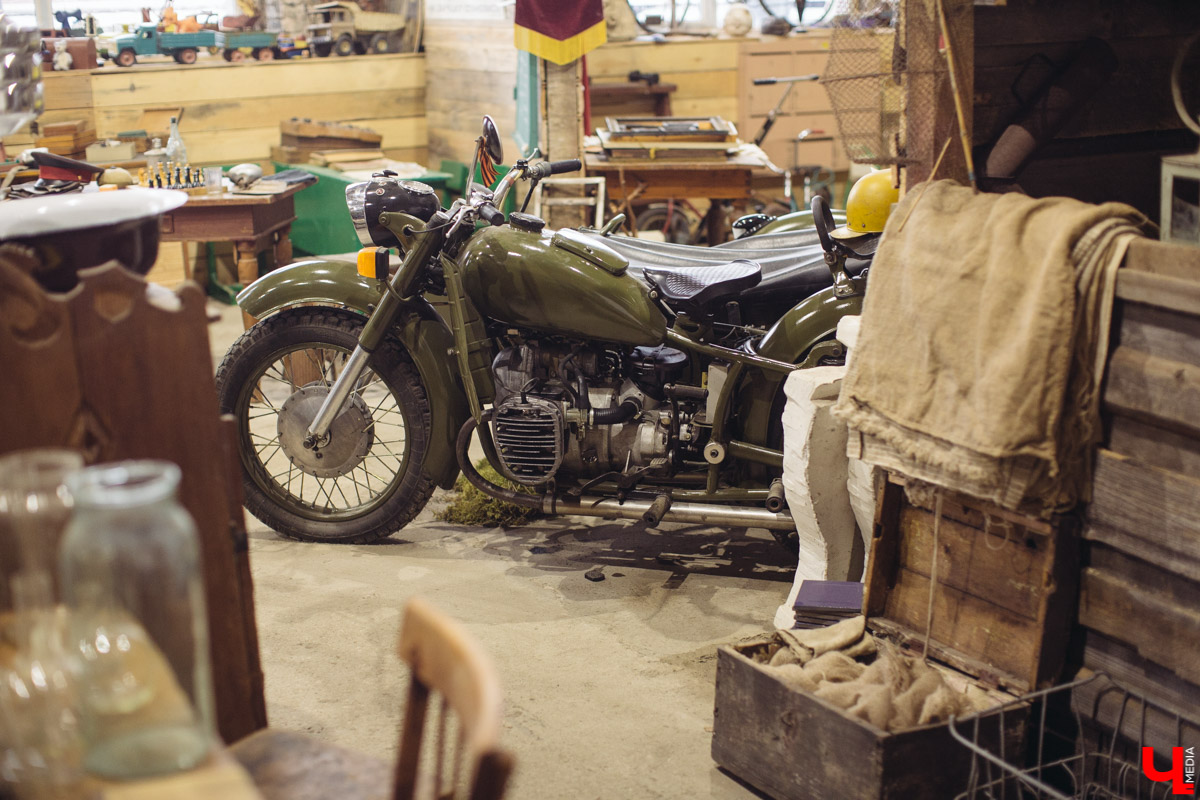 Мы знаем, куда обязательно стоит сходить любителям секонд-хендов, истории и эстетики прошлых лет. Ретро-склад никого не оставит равнодушным, и у нас на это пять причин