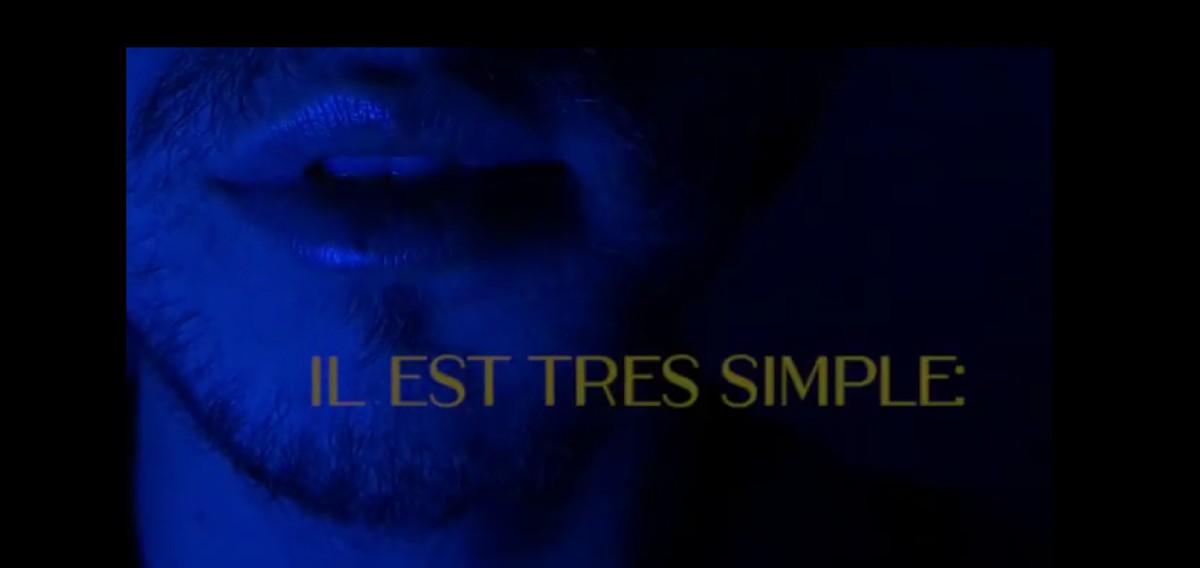 Новогодний сюрприз для любителей инди — владимирская группа MORE выпустила новый трек, подкрепив его стильным клипом. Уточнили у музыкантов, когда ждать новых релизов, а с режиссером обсудили визуал «Поврежденных мыслей»