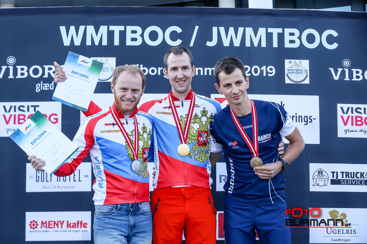 В преддверии Нового года мы поговорили с сильнейшими владимирскими спортсменами: велогонщиком Антоном Фолифоровым, боксером Рамазаном Дадаевым и самбистом Антоном Коноваловым