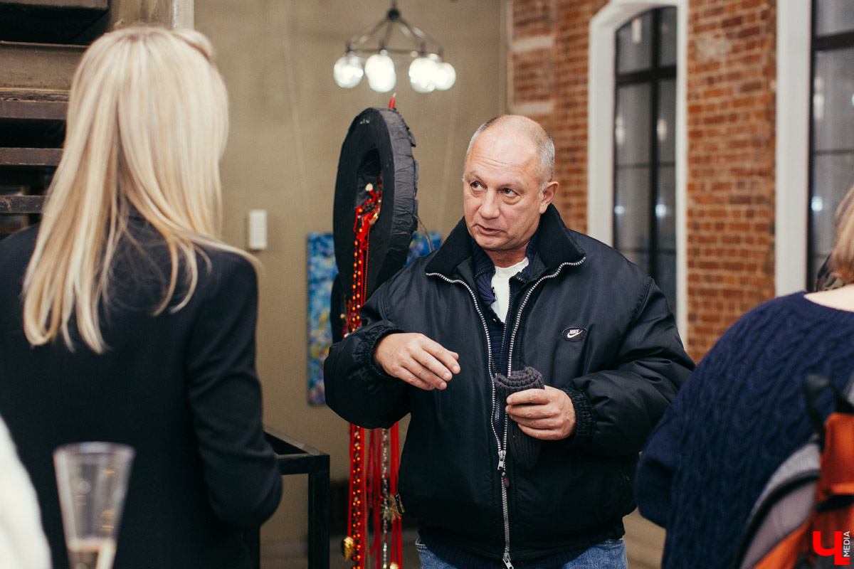 20 декабря в лофт-пространстве “Фабрика” прошло торжественное открытие выставки картин современной художницы Маши Ладиловой