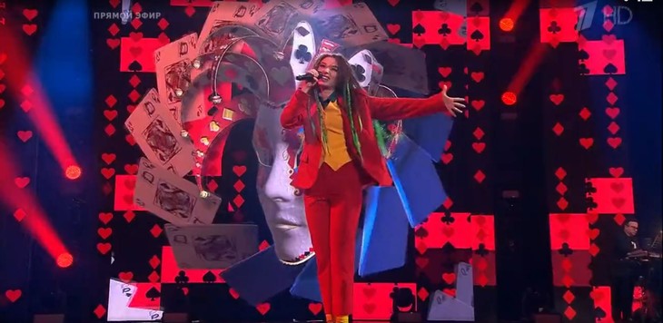 Алана Чочиева дошла до полуфинала «Голоса» вместе с другим участником команды Полины Гагариной, Ивом Набиевым. Однако, несмотря на свое блестящее, по признанию всех членов жюри, выступление, обогнать соперника владимирская девушка не смогла