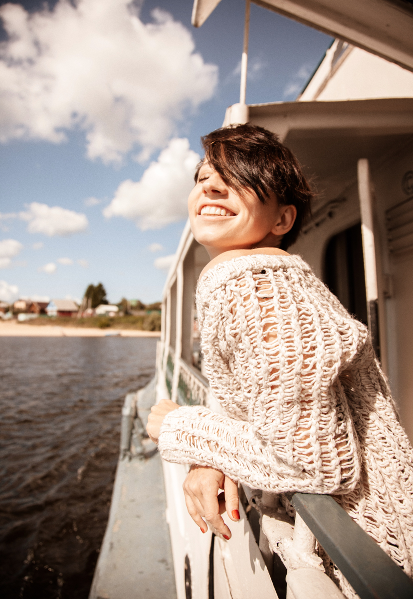 В 2010 году их песня «Нулевой километр» заняла первое место в программе «Чартова дюжина» «Нашего Радио», а в этом году они выпустили альбом «без.даты.2019» и уже 1 ноября собираются приехать и сыграть новые песни к нам во Владимир. Речь идет, конечно же, о казанской группе «Мураками»