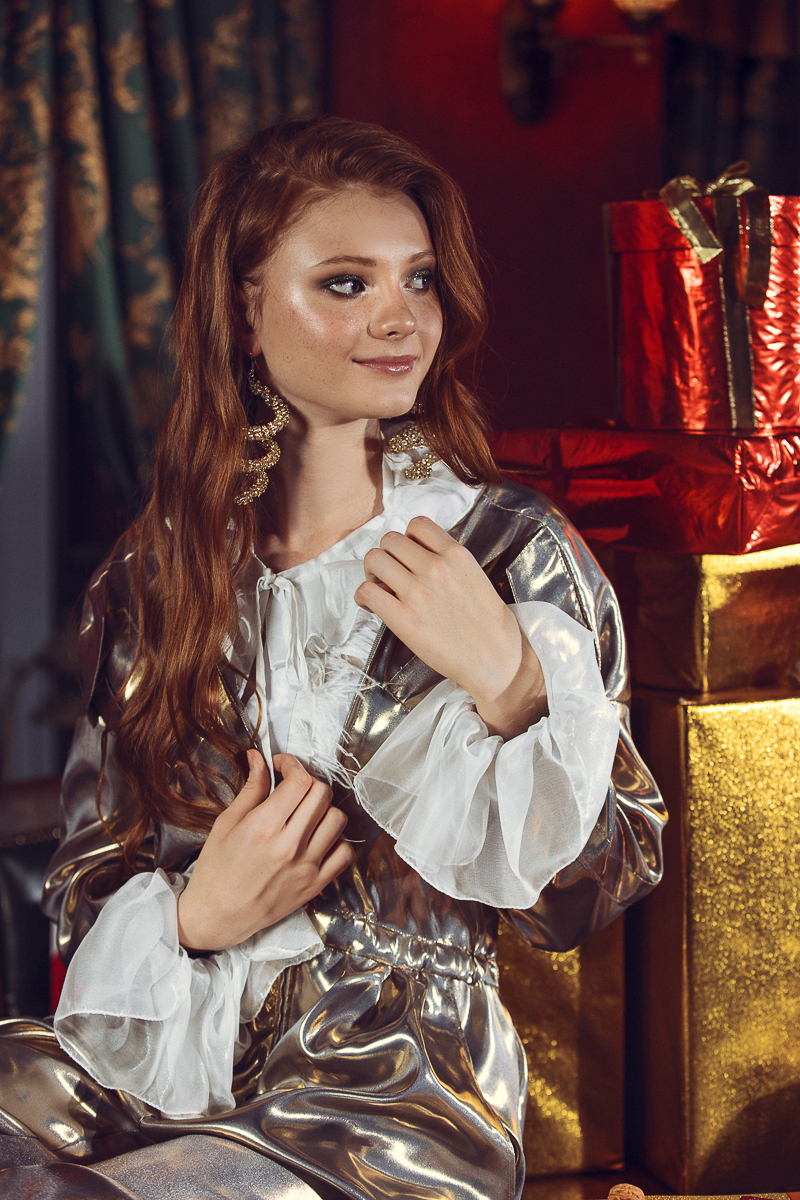 Фотограф Светлана Федорова и продюсер Агата Дрейзина удивляют владимирцев новой серией работ. Снимки посвящены сказке «Щелкунчик»