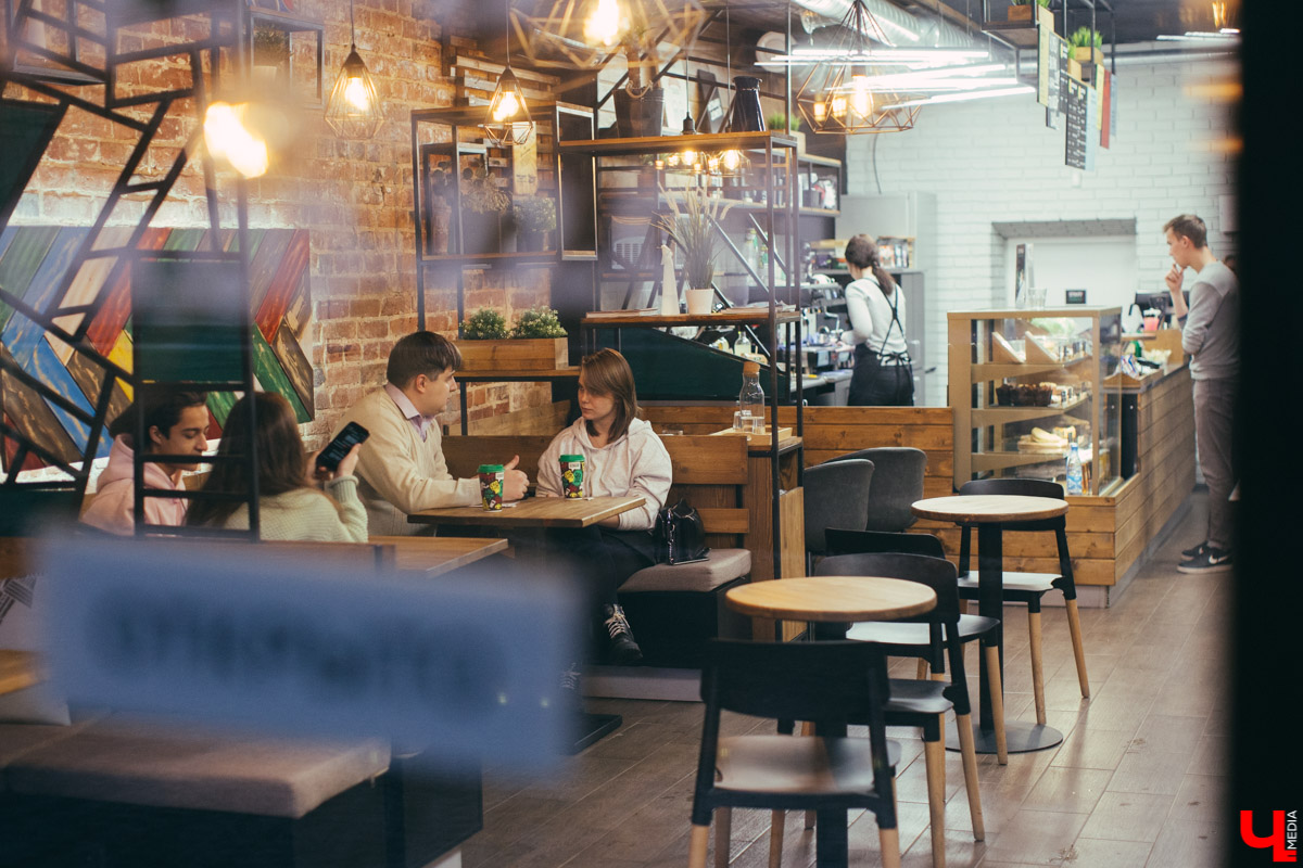 Доверяй, но проверяй: выясняем у владимирского физика Антона Бурцева, что сильнее - чудо или наука?