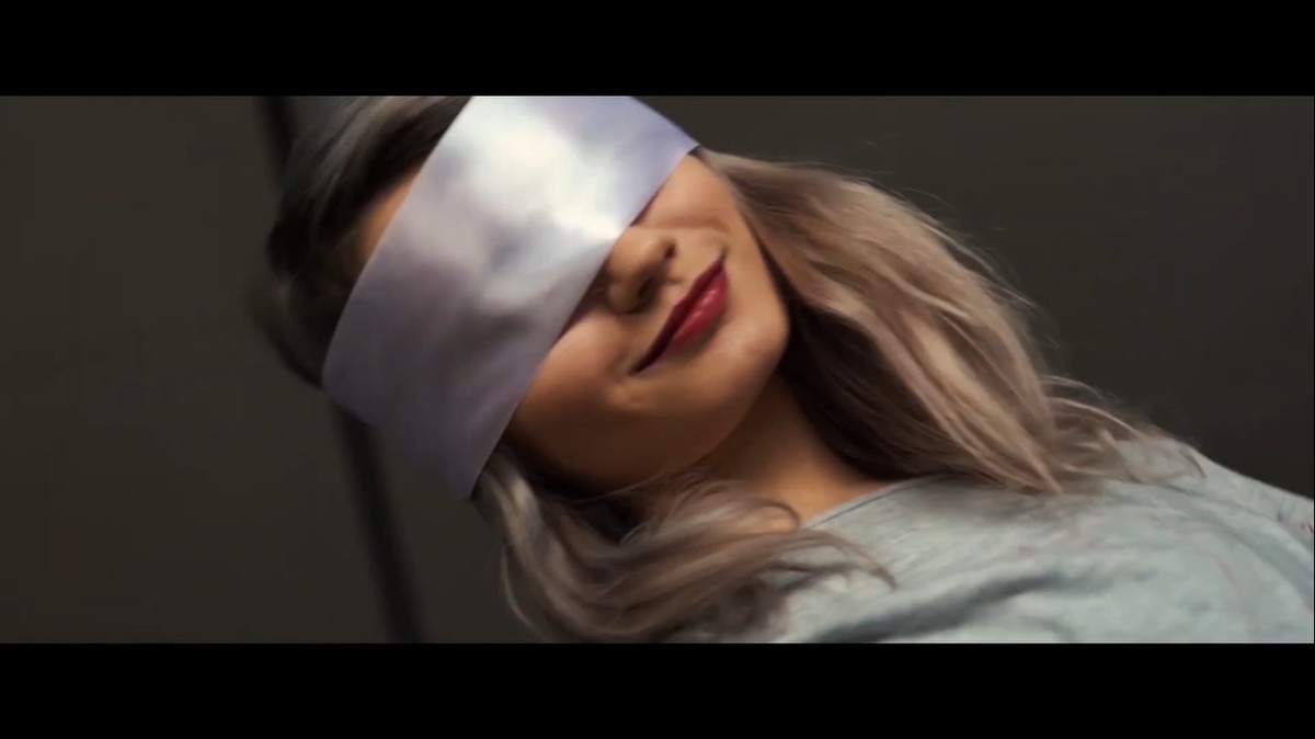 Музыканты «MORE» слов на ветер не бросают: обещали релиз — вот вам, пожалуйста! Готовьтесь напевать новую снежную песню о теплом чувстве