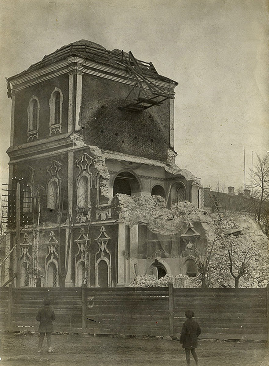 Чем примечательна Большая Нижегородская? Когда появилась эта центральная улица Владимира? И как она выглядела раньше? Небольшой экскурс в историю помог подготовить краевед Александр Пронин