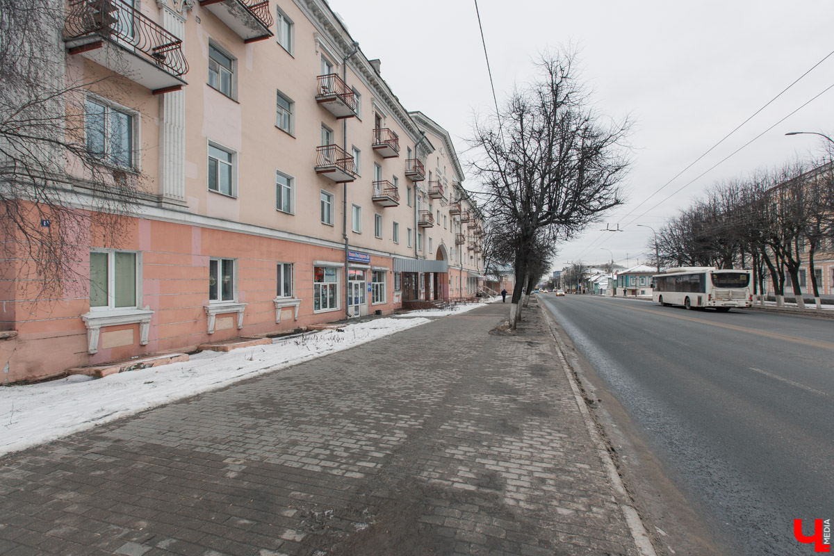Чем примечательна Большая Нижегородская? Когда появилась эта центральная улица Владимира? И как она выглядела раньше? Небольшой экскурс в историю помог подготовить краевед Александр Пронин