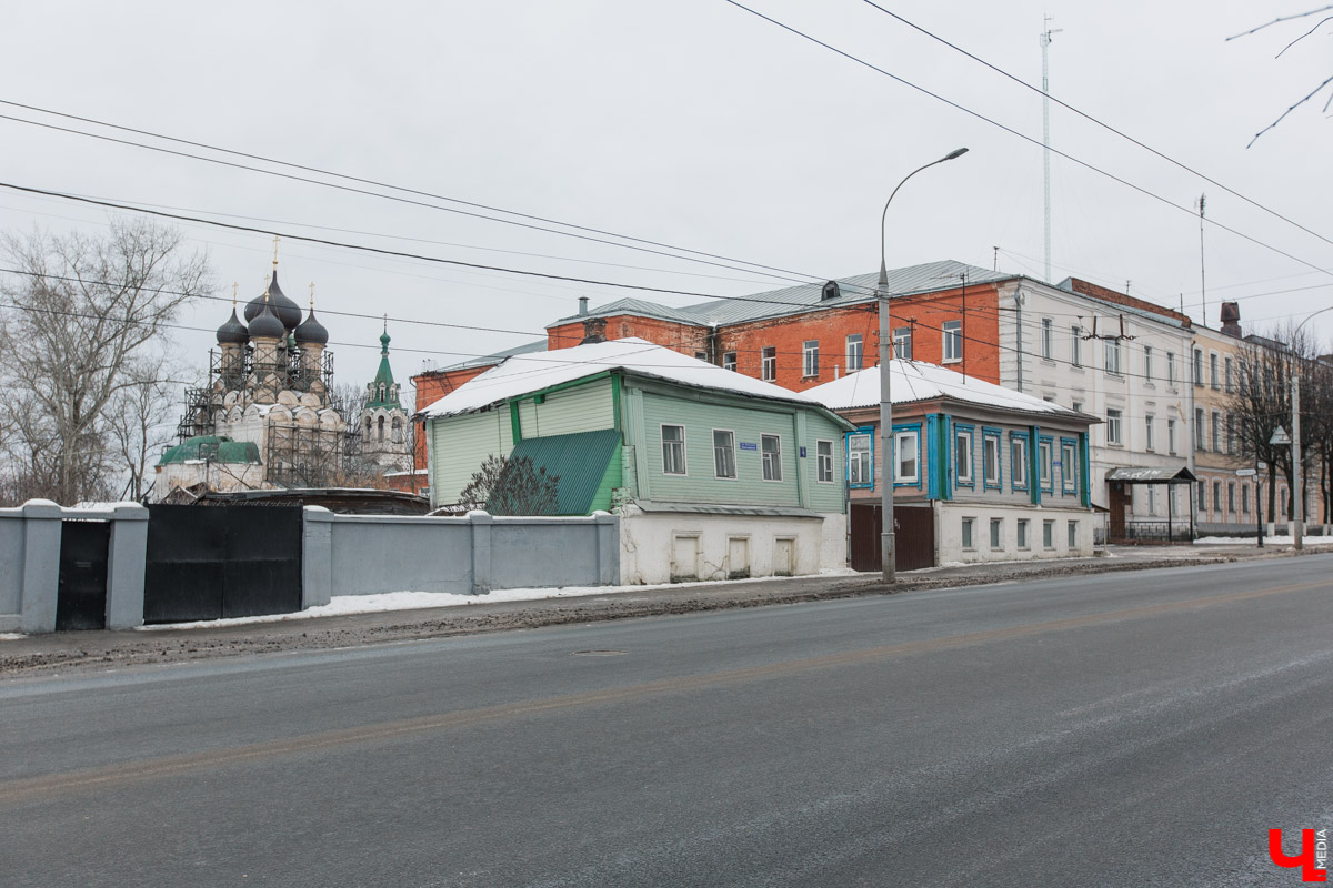 Чем примечательна Большая Нижегородская? Когда появилась эта центральная улица Владимира? И как она выглядела раньше? Небольшой экскурс в историю помог подготовить краевед Александр Пронин