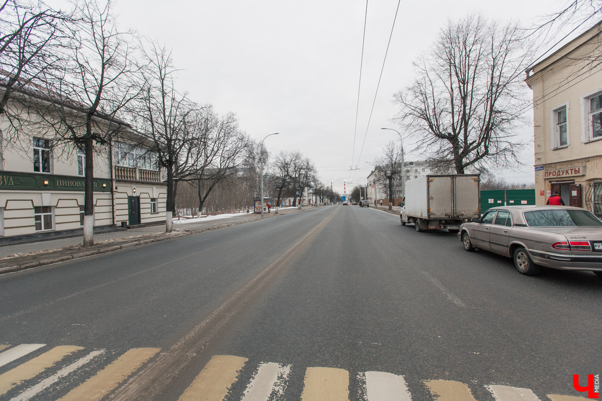 Чем примечательна Большая Нижегородская? Когда появилась эта центральная улица Владимира? И как она выглядела раньше? Небольшой экскурс в историю помог подготовить краевед Александр Пронин
