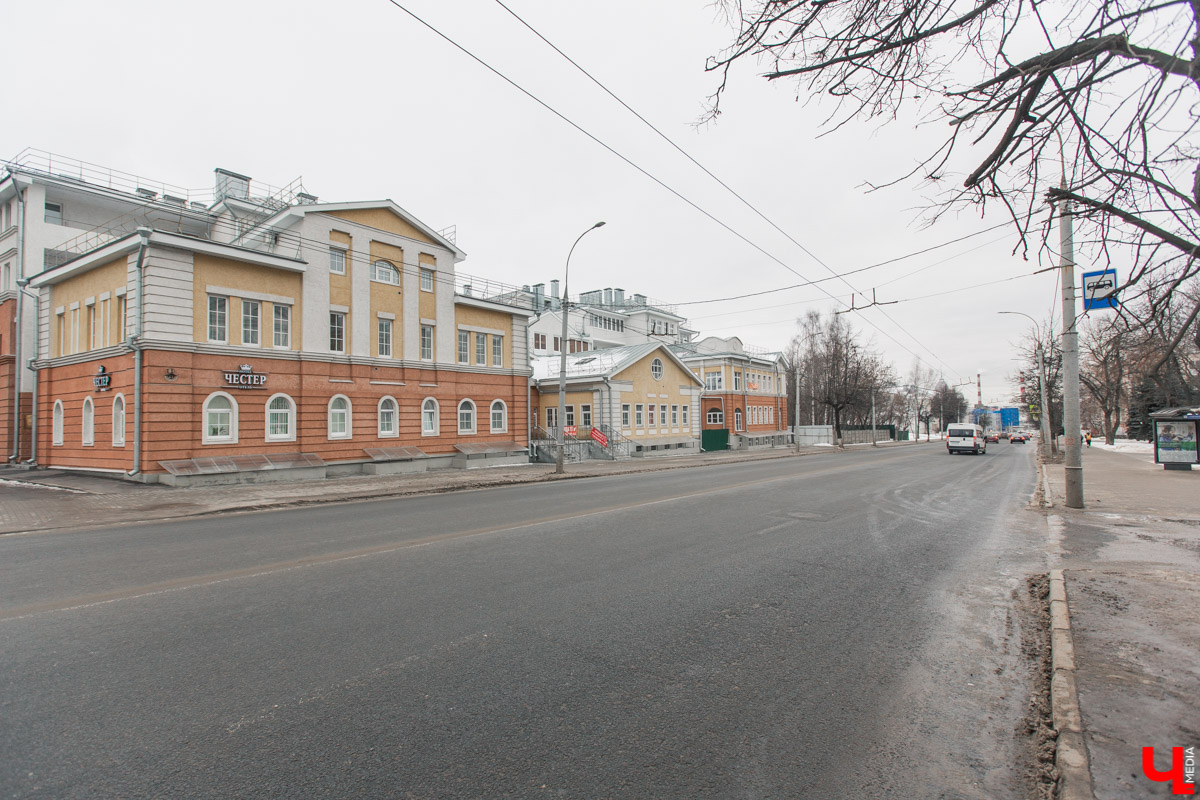 Чем примечательна Большая Нижегородская? Когда появилась эта центральная улица Владимира? И как она выглядела раньше? Небольшой экскурс в историю помог подготовить краевед Александр Пронин