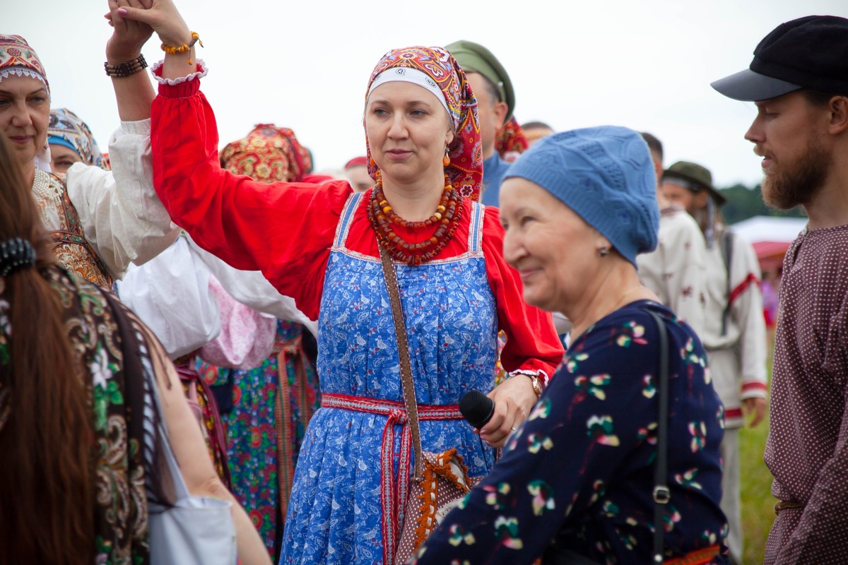 «Раз в Крещенский вечерок девушки гадали». Откуда появились русские святки, как колядовали наши предки и как следует гадать в Крещенский сочельник на судьбу и на суженого