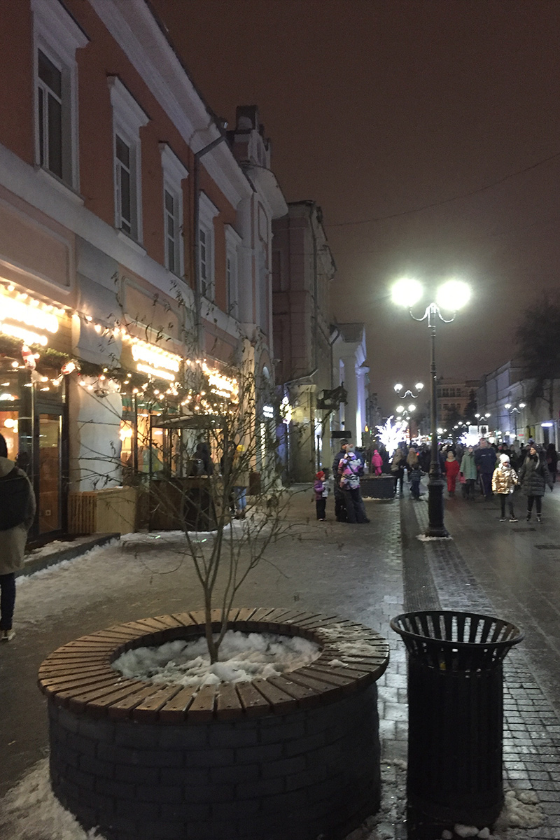 Выходные на носу, так что читайте наш гид по самым интересным местам Нижнего Новгорода: метро, велопрокат, театр “Преображение!, Покровка, канатная дорога