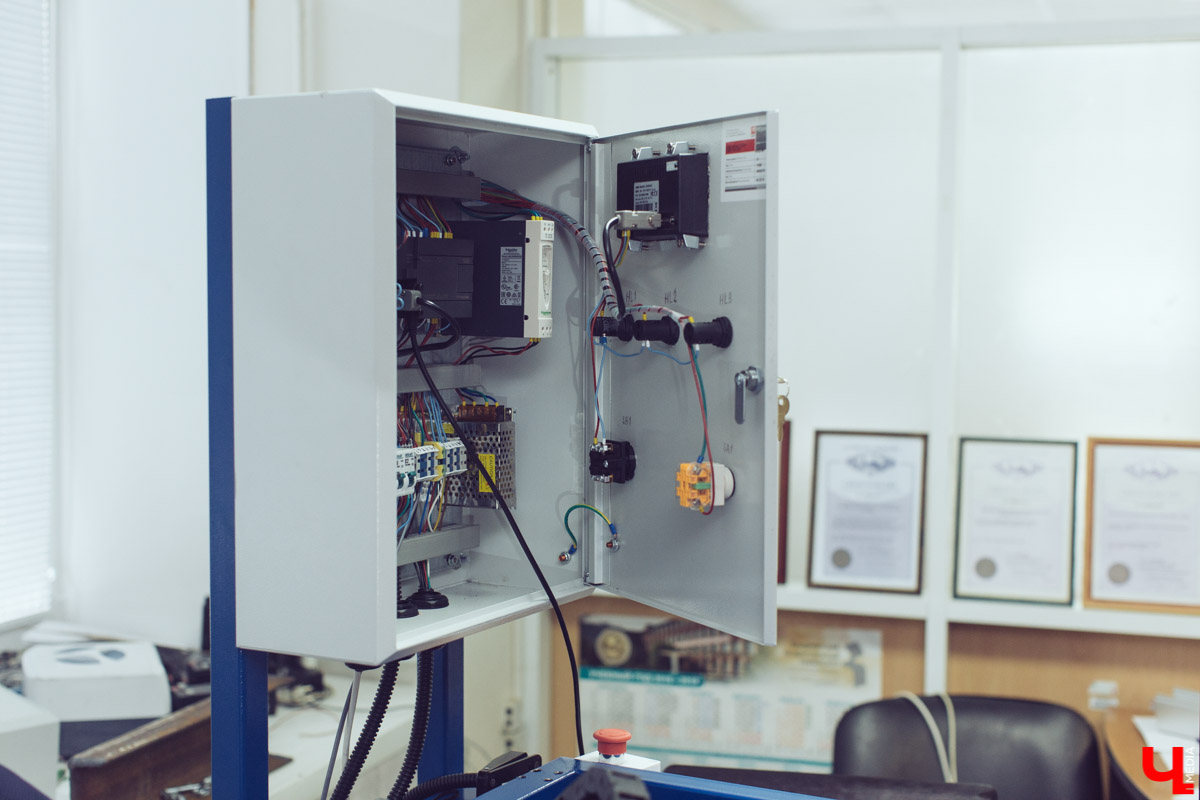 Артём Золотов — один из троих молодых ученых, которые получили гранты на исследования. Что ему предстоит сделать? И почему его проект так важен?