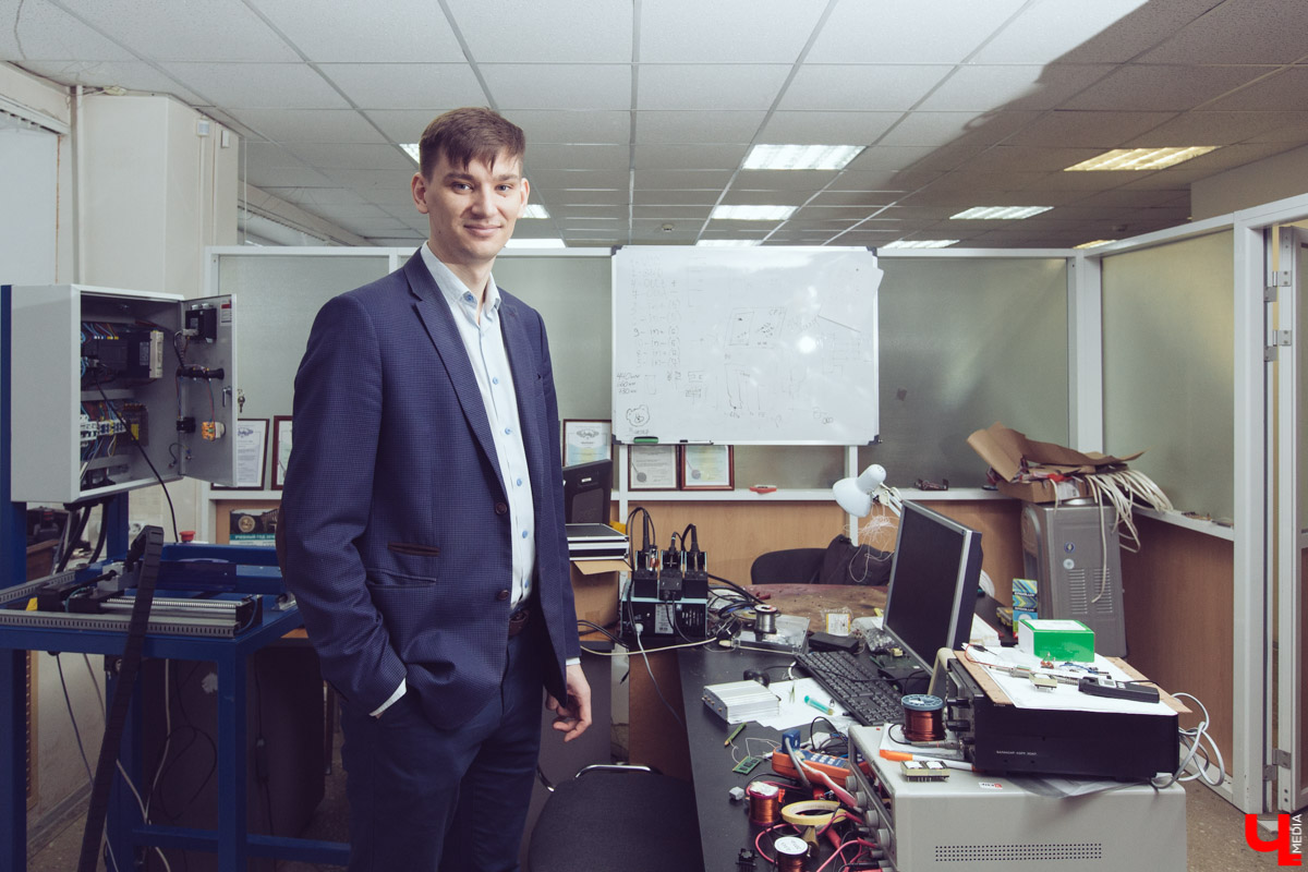 Артём Золотов — один из троих молодых ученых, которые получили гранты на исследования. Что ему предстоит сделать? И почему его проект так важен?