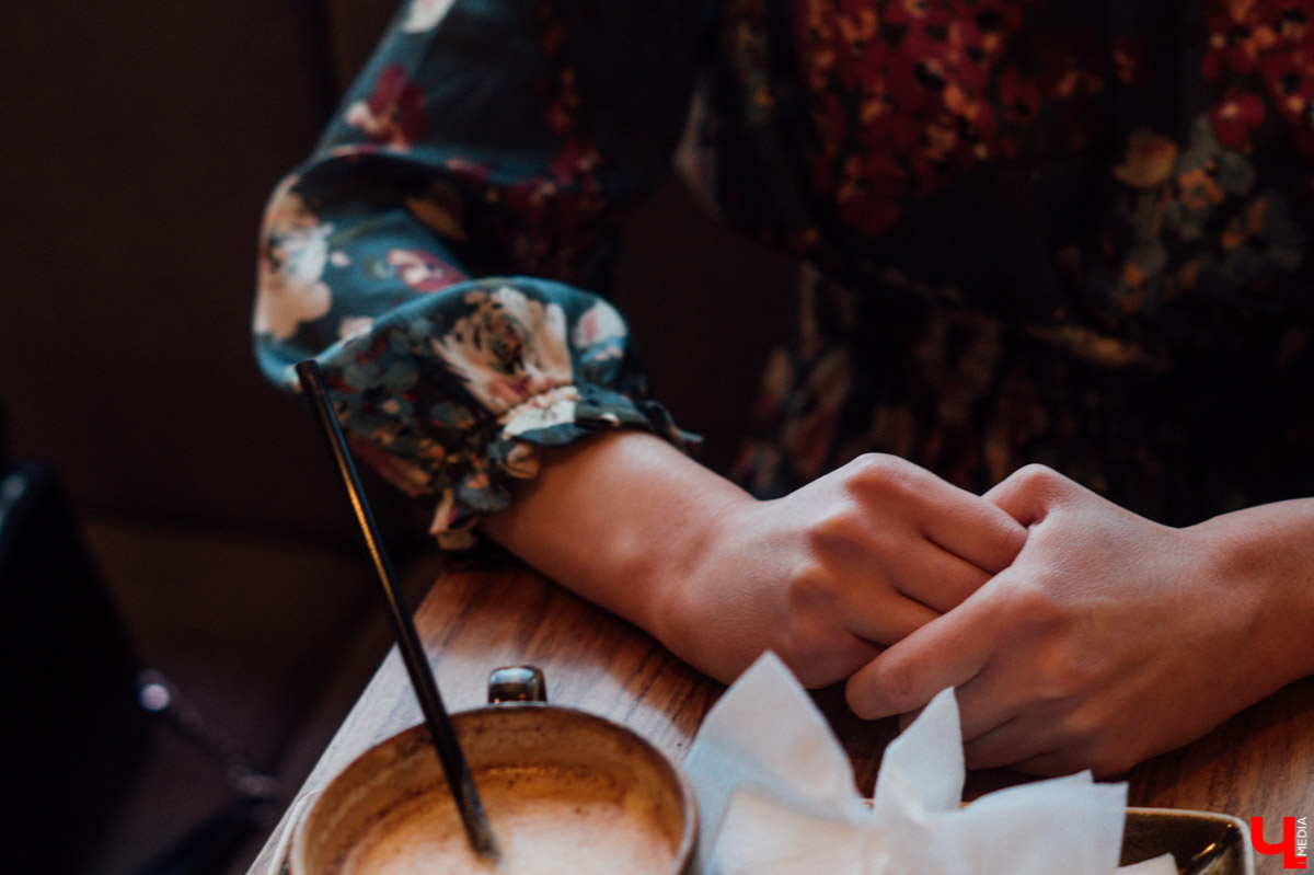 Вместе с автором рубрики “Модный чиновник” Соней Леткой раскрываем секреты успеха, которые помогут не загубить все на моменте знакомства с девушкой