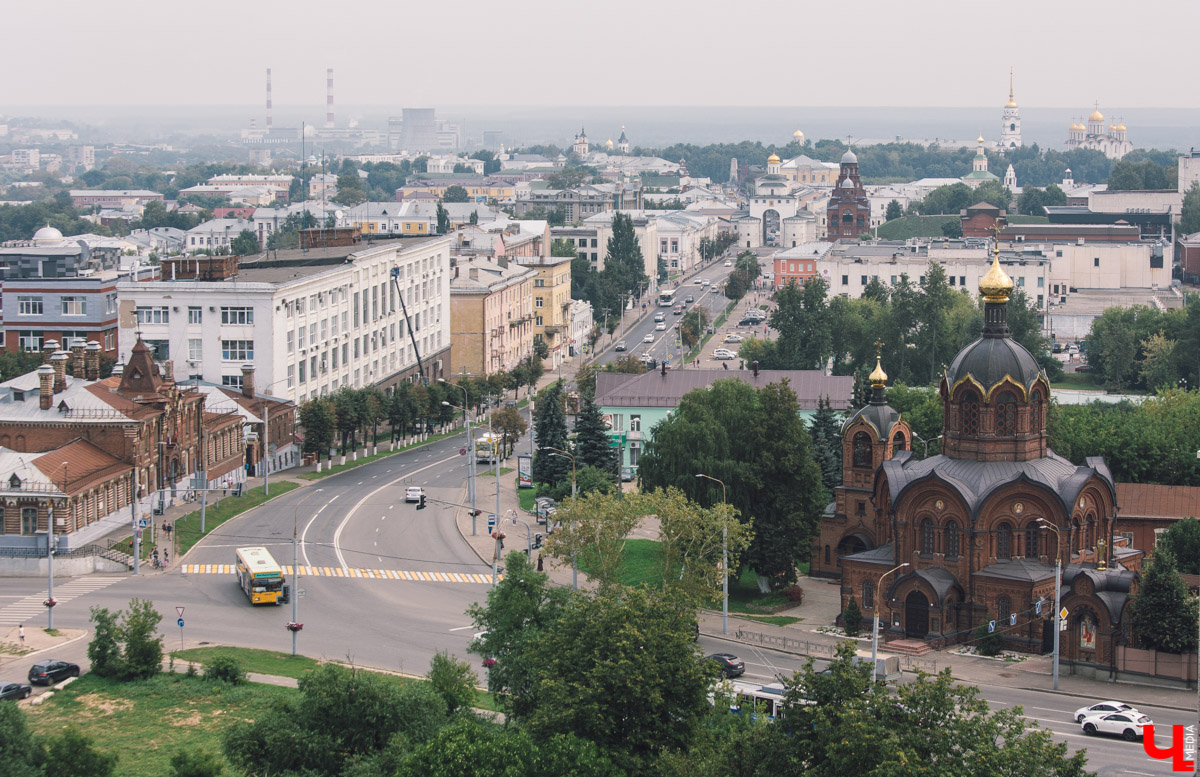 Пустырь на Студеной горе мэрия готова отдать в аренду. На этом месте предлагают построить гостиницу, но у архитекторов другое мнение по данному вопросу
