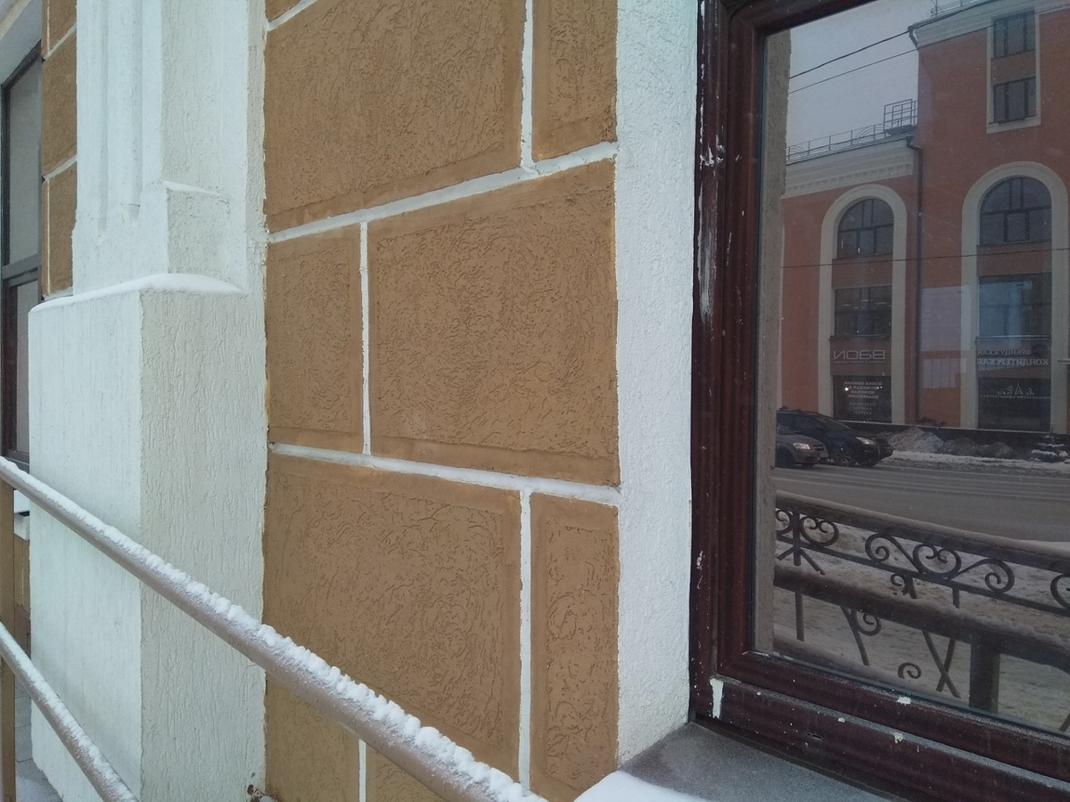 Пустырь на Студеной горе мэрия готова отдать в аренду. На этом месте предлагают построить гостиницу, но у архитекторов другое мнение по данному вопросу