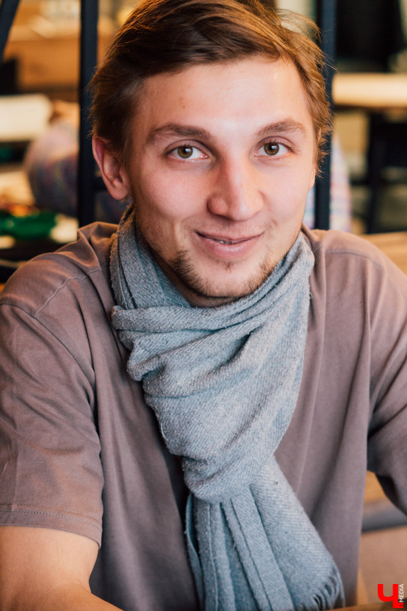 Андрей Дубровский планировал отправиться в семейное путешествие до Териберки, где снимался “Левиафан” Звягинцева. Но жизнь внесла свои коррективы