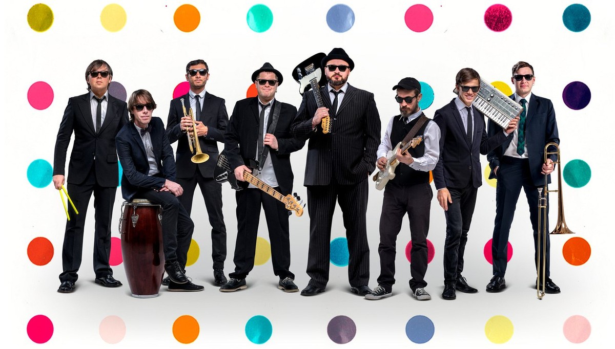 30 января во Владимире в ресторане «Макс Брой» состоится необычный фестиваль «Winter Music Fest». Среди заявленных команд: владимирцы «Рекорд Оркестр», бразильско-австрийский дуэт «Igor Prado & Raphael Wressning» и музыканты из Санкт-Петербурга, чья группа носит звучное название «Markscheider Kunst»