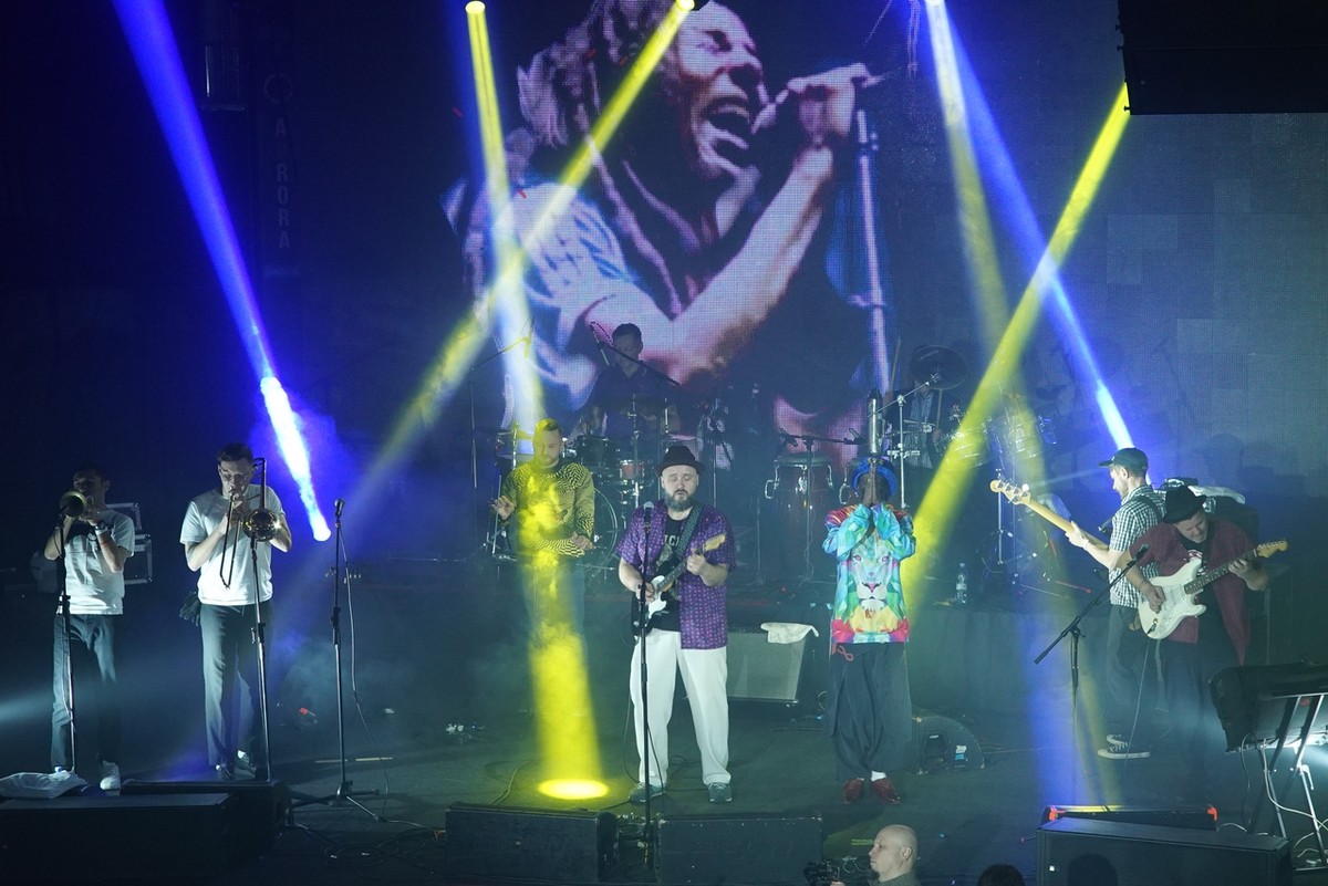 30 января во Владимире в ресторане «Макс Брой» состоится необычный фестиваль «Winter Music Fest». Среди заявленных команд: владимирцы «Рекорд Оркестр», бразильско-австрийский дуэт «Igor Prado & Raphael Wressning» и музыканты из Санкт-Петербурга, чья группа носит звучное название «Markscheider Kunst»