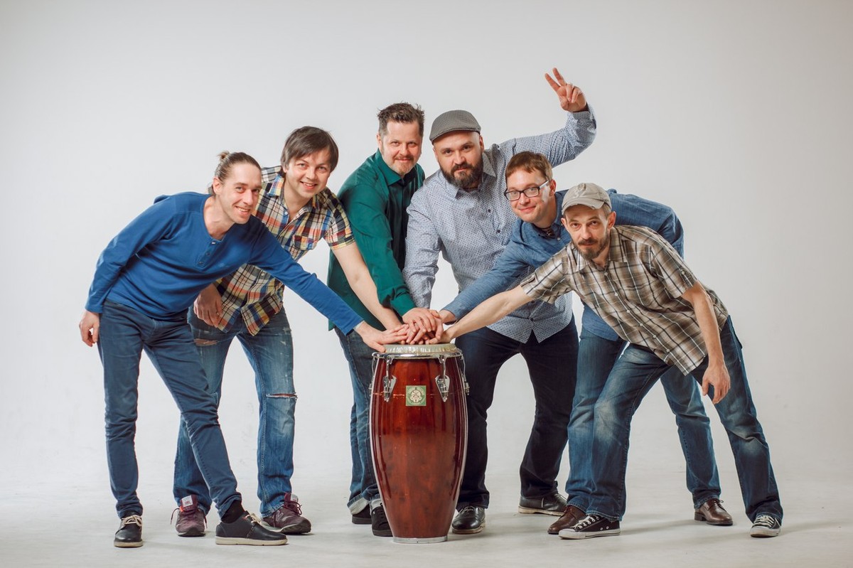 30 января во Владимире в ресторане «Макс Брой» состоится необычный фестиваль «Winter Music Fest». Среди заявленных команд: владимирцы «Рекорд Оркестр», бразильско-австрийский дуэт «Igor Prado & Raphael Wressning» и музыканты из Санкт-Петербурга, чья группа носит звучное название «Markscheider Kunst»