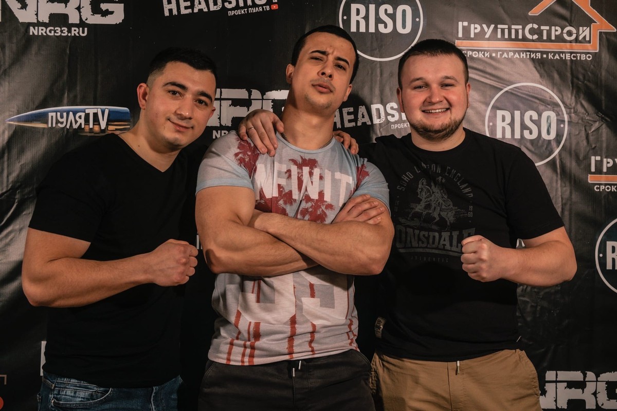 Если вы до сих пор не верите, что владимирские блогеры могут стать знаменитостями, то зря. Канал «Пуля TV», когда-то бывший влогом лучших друзей, запустил новое популярное (и весьма экстравагантное) шоу, известное по всей России