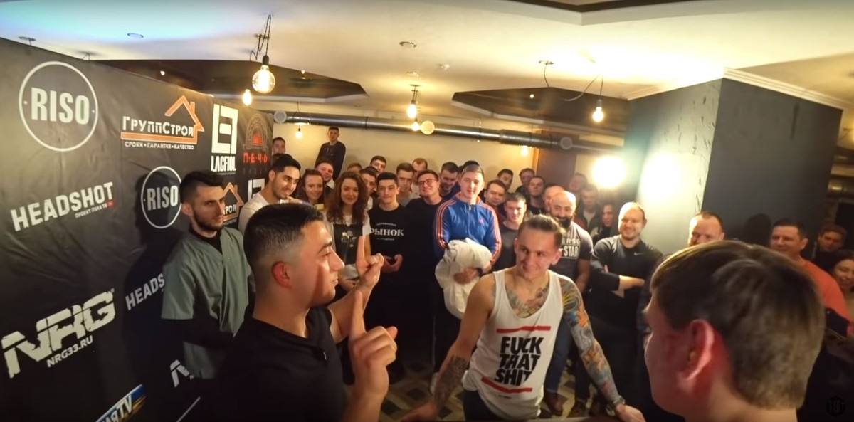 Если вы до сих пор не верите, что владимирские блогеры могут стать знаменитостями, то зря. Канал «Пуля TV», когда-то бывший влогом лучших друзей, запустил новое популярное (и весьма экстравагантное) шоу, известное по всей России