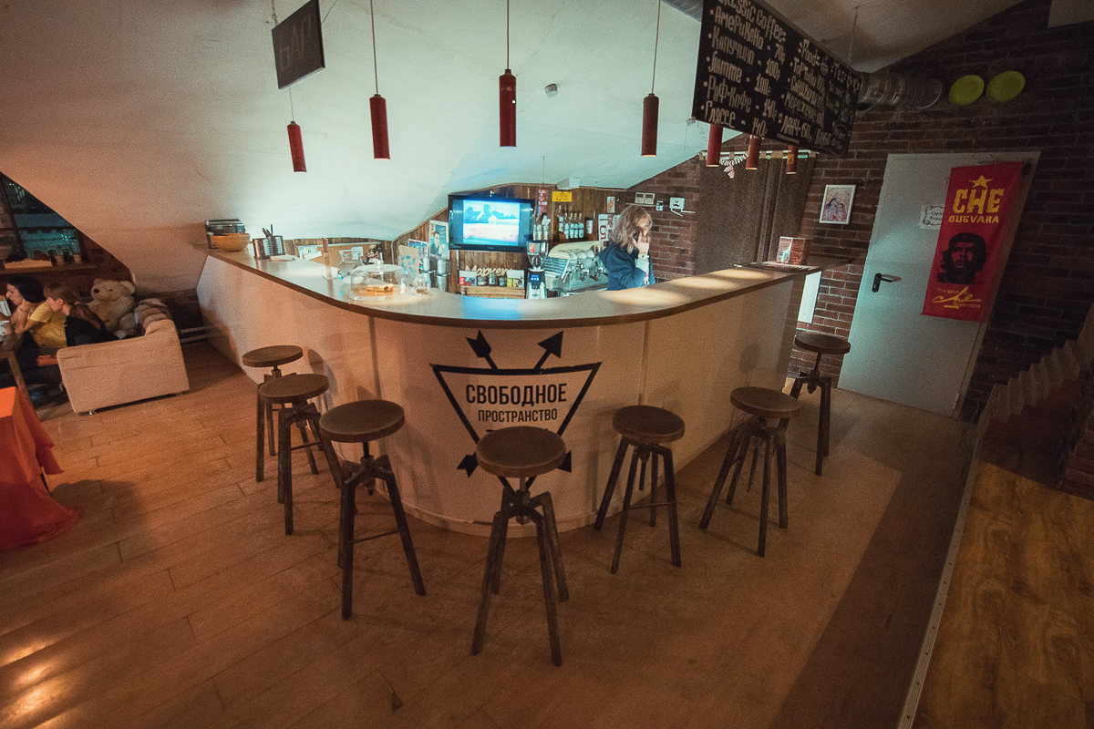 С работой Сергея Кипера знакома добрая половина города, но даже не подозревает об этом. Рассказываем о жизни и творчестве яркого дизайнера-строителя-«человека-на-все-руки»