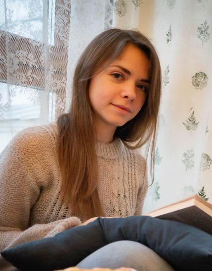 В преддверии дня всех влюбленных во Владимире выпустили в продажу необычные «валентинки» с известными владимирцами и крылатыми фразочками от них в тему праздника