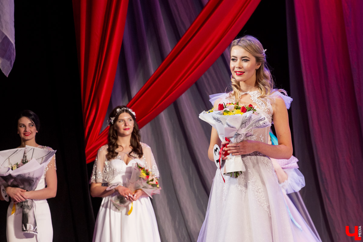 8 февраля состоялся финал конкурса «Владимирская красавица-2020». Корону победительницы получила Александра Дашкевич