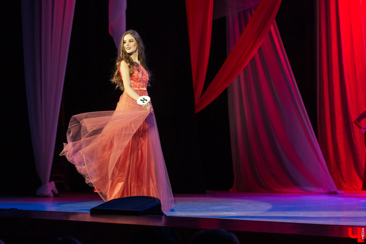 8 февраля состоялся финал конкурса «Владимирская красавица-2020». Корону победительницы получила Александра Дашкевич