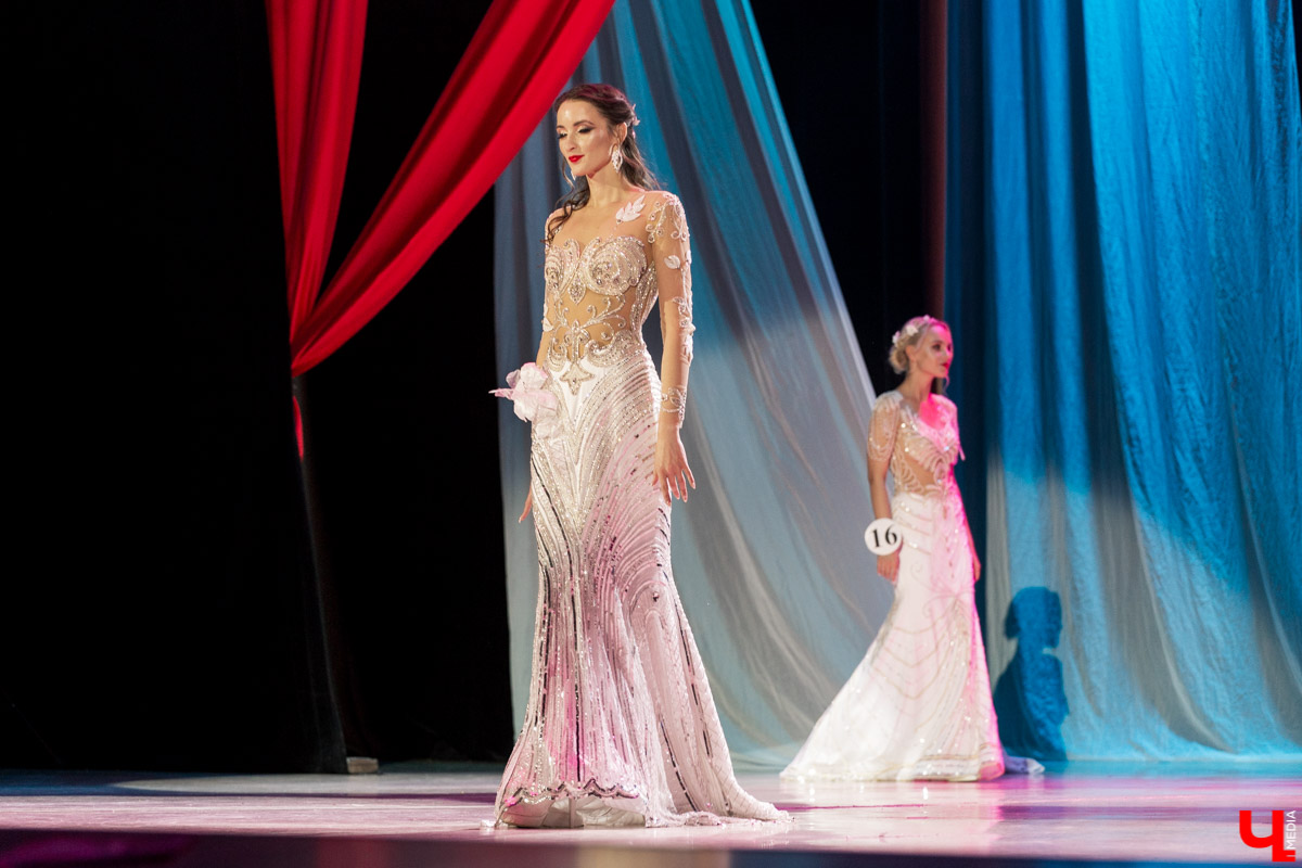 8 февраля состоялся финал конкурса «Владимирская красавица-2020». Корону победительницы получила Александра Дашкевич