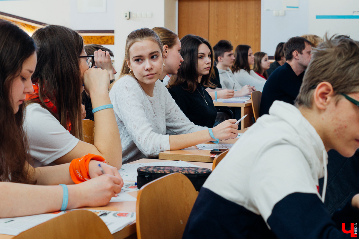 На всех ли котов у нас аллергия, существуют ли люди-химеры, наше строение схоже с... червями? Проверьте себя, ответив на вопросы научно-просветительского теста!