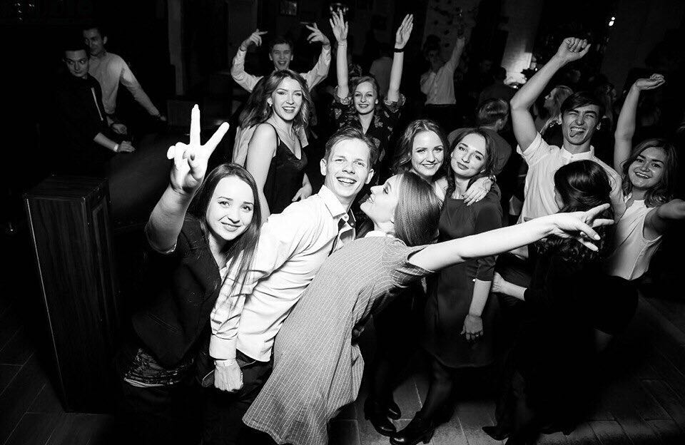 Начало февраля ознаменовалось потерей для владимирских любителей ночных тусовок. Studio провел последнюю вечеринку 31 января и после 8 лет работы закрылся. Неужели это конец эпохи классических ночных клубов?