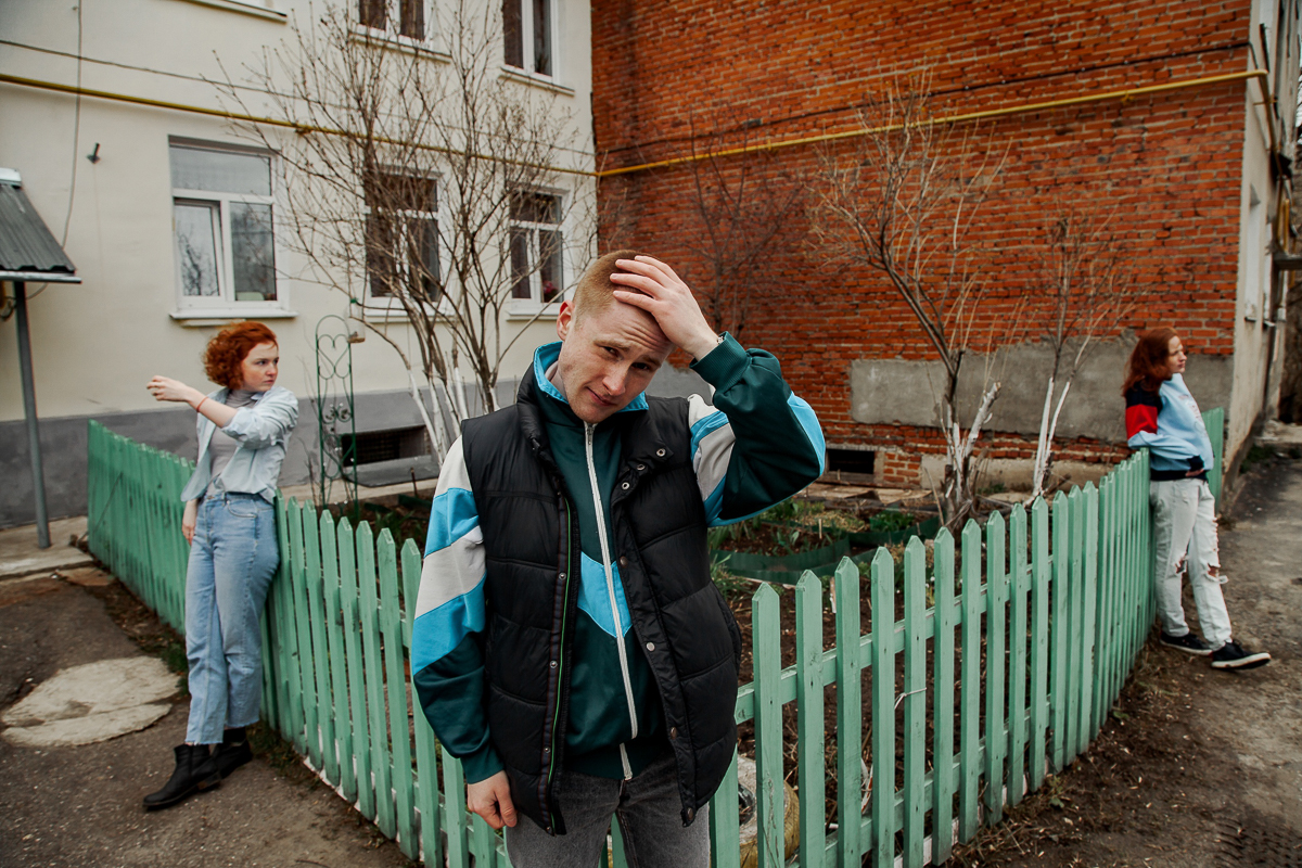 Как передать лихие N-ные в кадре стильно? Ищите ответ в истории фотографа Даши Мягкой