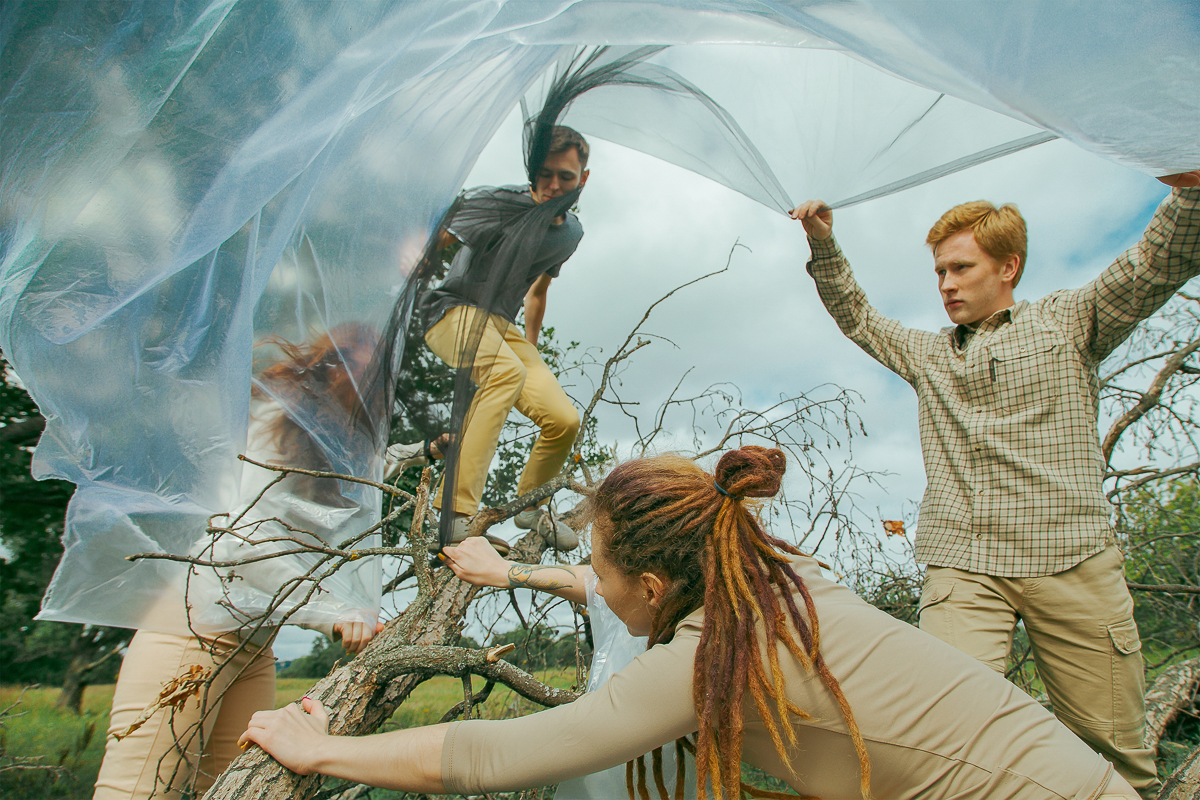 Как передать лихие N-ные в кадре стильно? Ищите ответ в истории фотографа Даши Мягкой