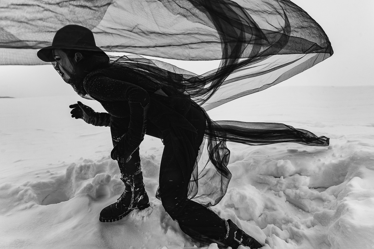 Как передать лихие N-ные в кадре стильно? Ищите ответ в истории фотографа Даши Мягкой