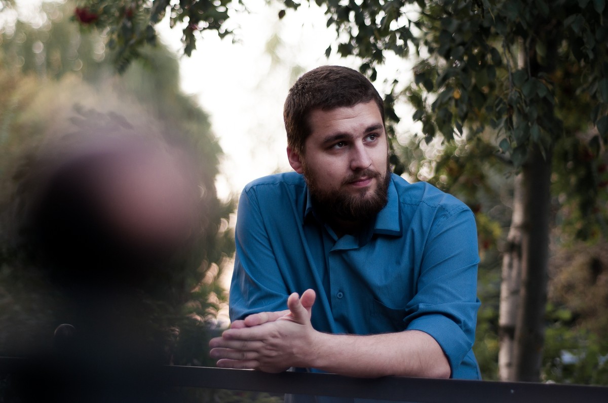 Власти Владимира предлагают благоустроить часть улицы Соколова-Соколенка, обустроив ее тротуарами и велодорожками, - вместо ликвидированных старых гаражей. Насколько уместными станут нововведения?