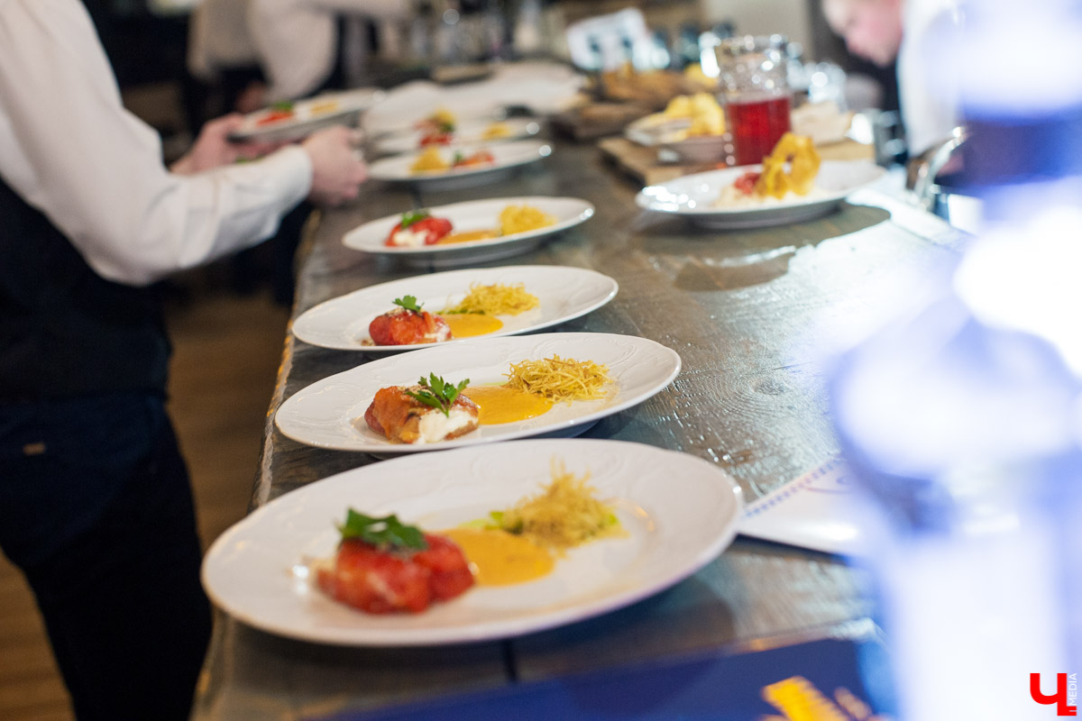 14 февраля в Суздале состоялся гала-ужин “15 дней до весны” от шефов Константина Ивлева и Юрия Ковальчука