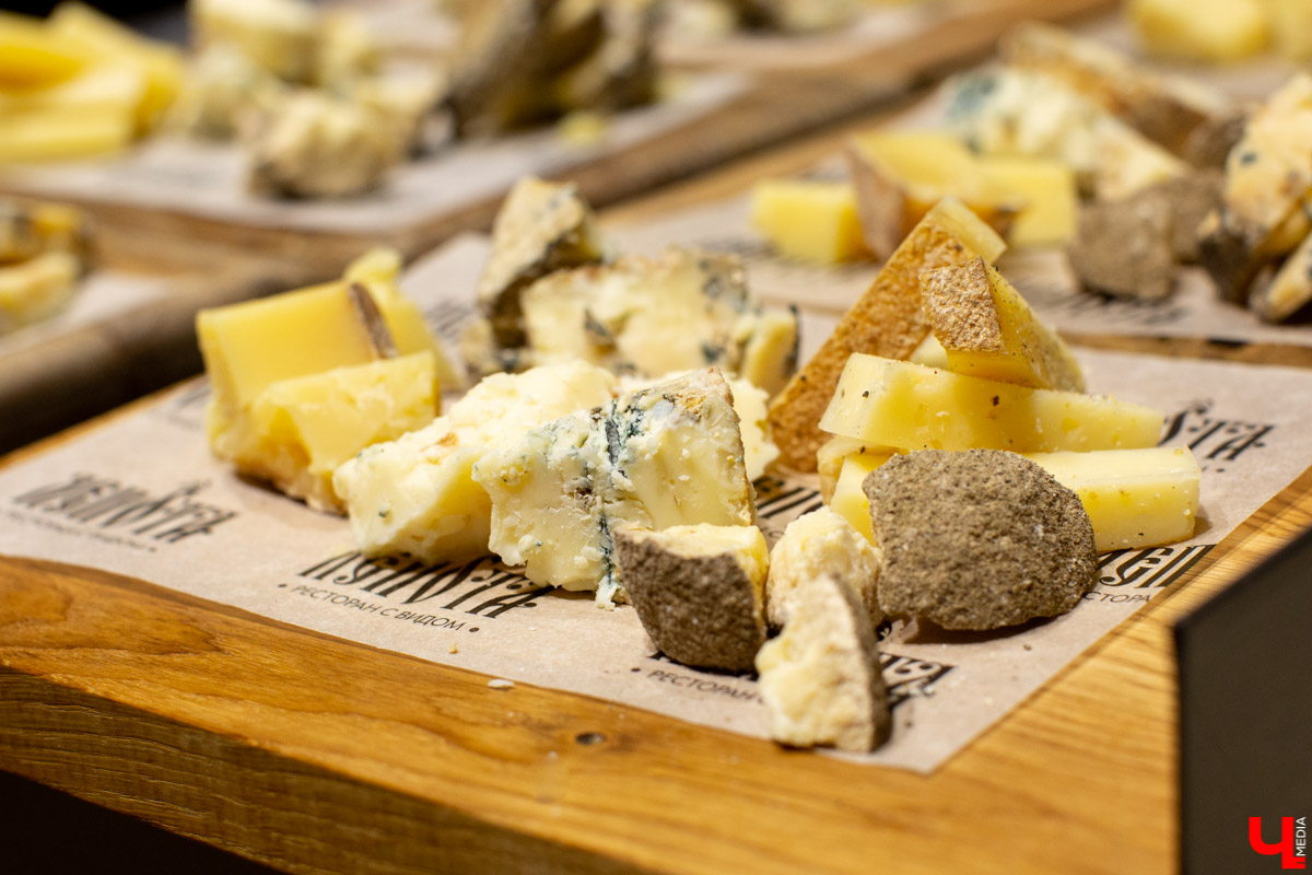 14 февраля в Суздале состоялся гала-ужин “15 дней до весны” от шефов Константина Ивлева и Юрия Ковальчука