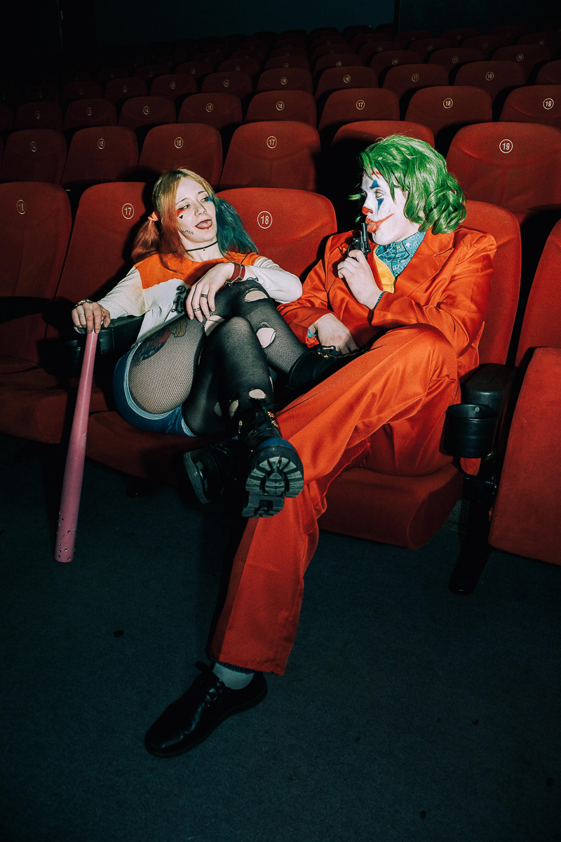 Интервью с владимирскими фотографами и моделями, работавшими над съемками по сериалу «Удивительная миссис Мейзел» и фильмом «Хищные птицы: Потрясающая история Харли Квин»