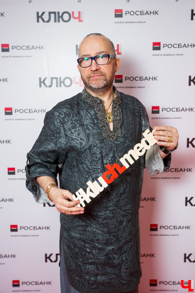 Известные музыканты, ведущие, дизайнеры, бизнесмены, актеры, блогеры. Кто из них посетил Премию «Ключ-Медиа» в этом году?