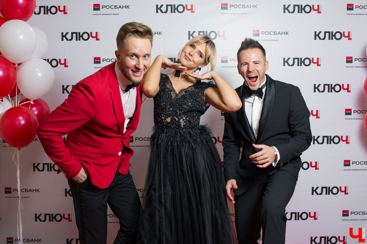 Известные музыканты, ведущие, дизайнеры, бизнесмены, актеры, блогеры. Кто из них посетил Премию «Ключ-Медиа» в этом году?