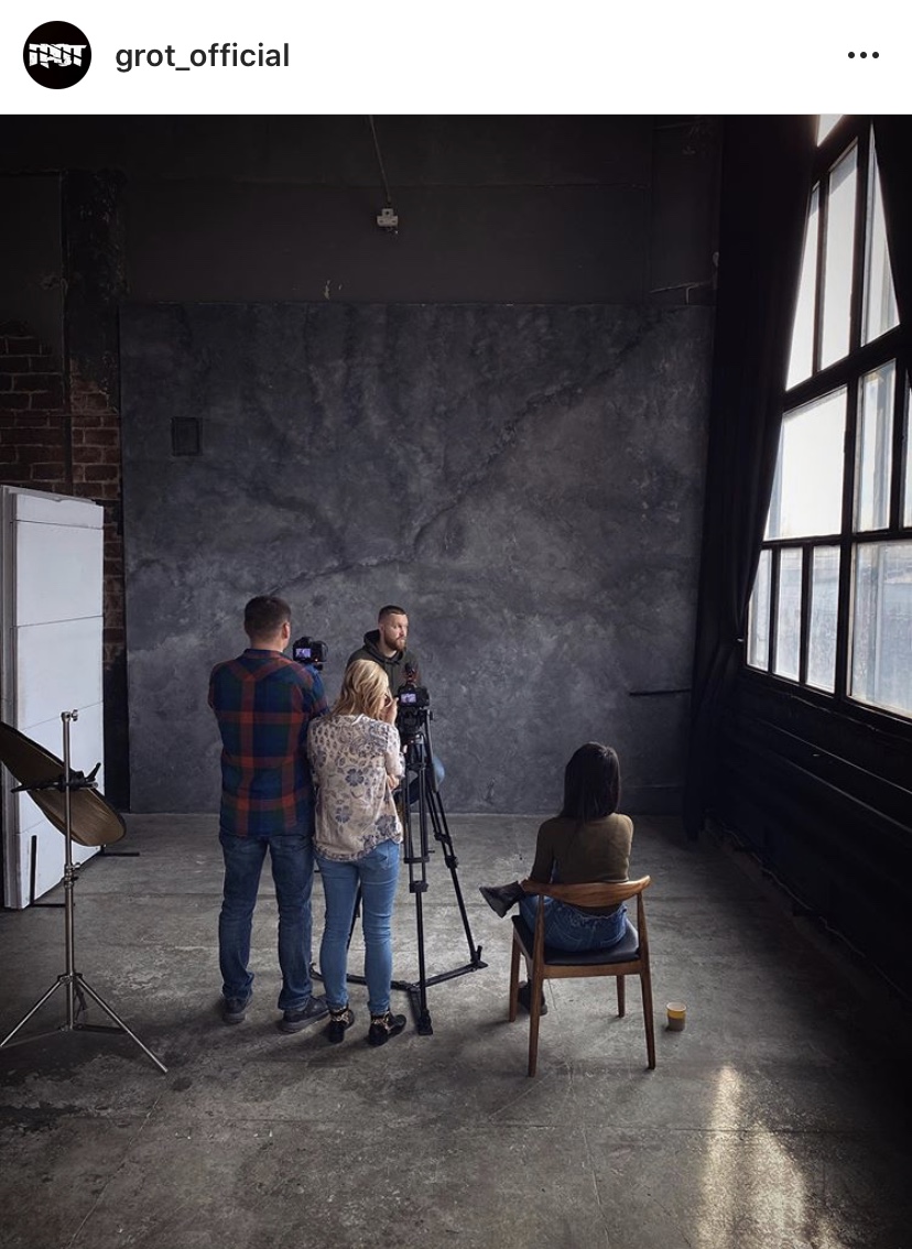 Таня Пошаталова и её нестандартные интервью о смысле жизни с артистами и психологами