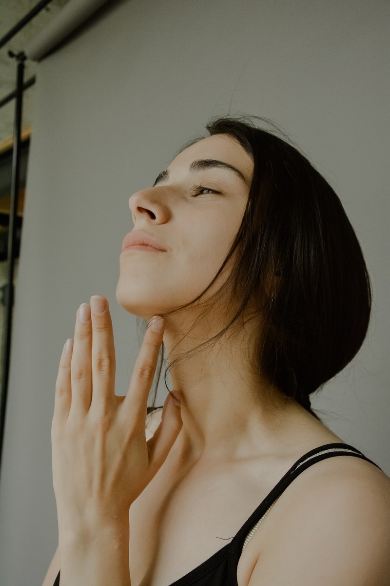 Таня Пошаталова и её нестандартные интервью о смысле жизни с артистами и психологами