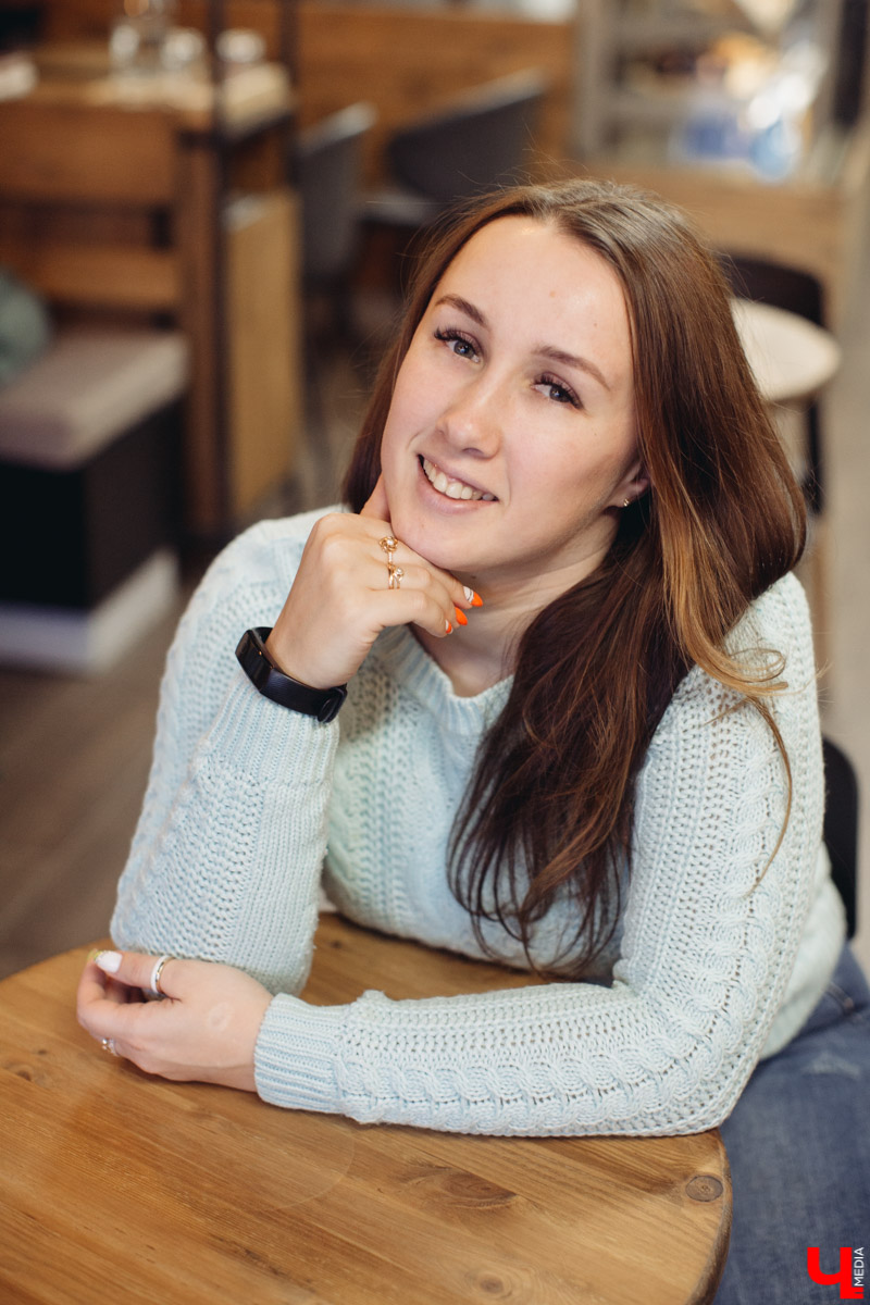 Строгая на татами, нежная дома. Президент областной федерации тхэквондо Кристина Вязникова о любимом боевом искусстве и платьях