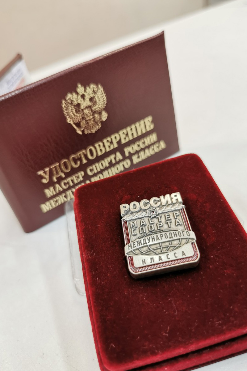 Строгая на татами, нежная дома. Президент областной федерации тхэквондо Кристина Вязникова о любимом боевом искусстве и платьях