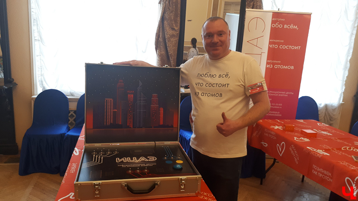 22 и 23 февраля во Владимире проходил арт-фестиваль мужского творчества. Музыка, скульптура и живопись, ремесла - вот чем удивляли гостей мероприятия